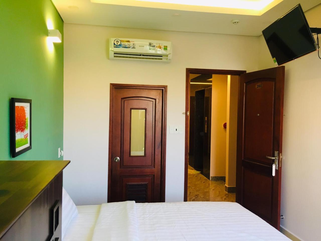 Spring Hotel Thu Dau Mot Экстерьер фото